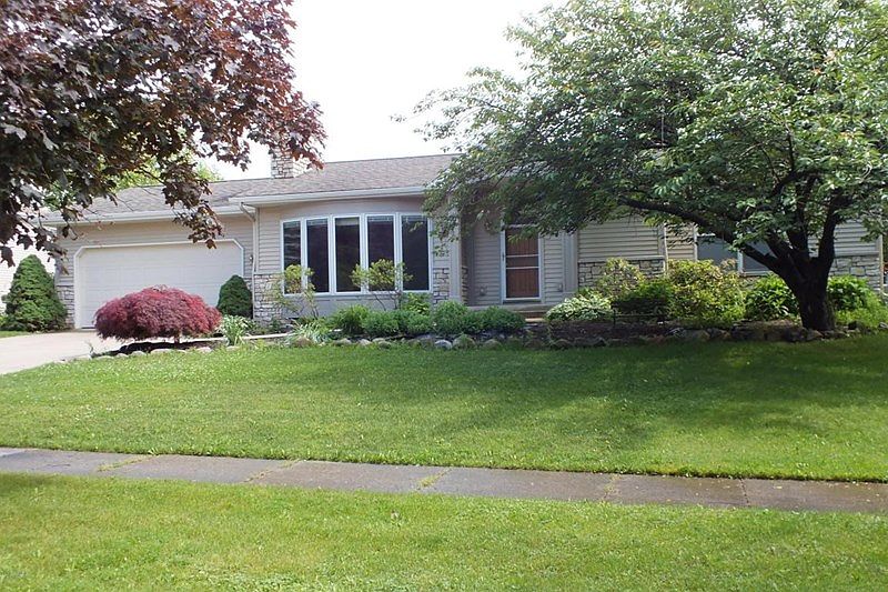 1st image of 2560 Heathcliff St SE