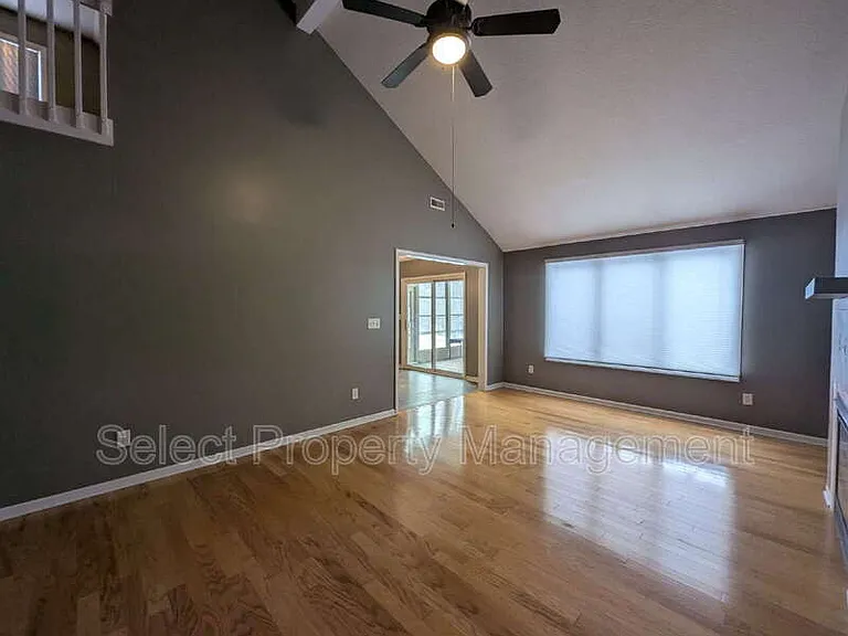5201 Willman Ln — Photo 6