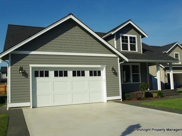 2055 Feather Dr, Lynden, WA 98264