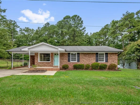 3858 Red Oak Dr, Fayetteville, NC 28306