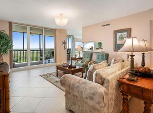 1060 Borghese Ln APT 605, Naples, FL 34114