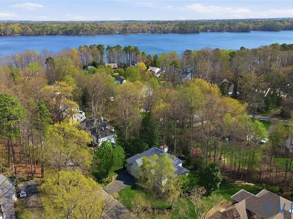 5225 Clipper Cove Rd, Midlothian, VA 23112