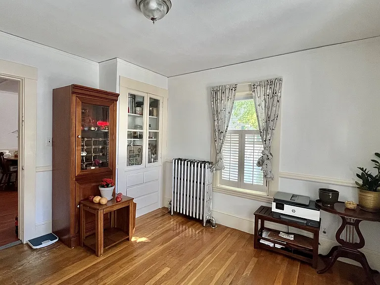 18 Richardson St #16 — Photo 6