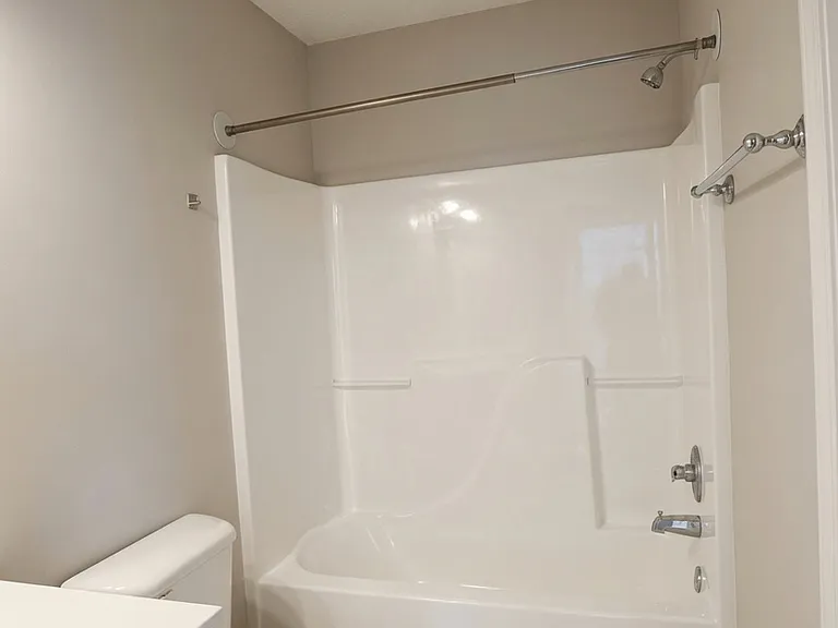 35 Belmont Dr — Photo 13