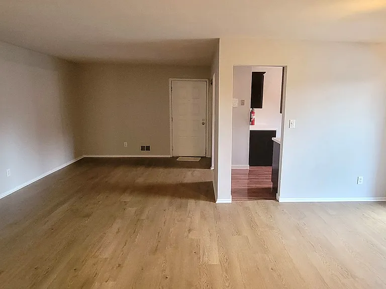 522 Woodmill Dr — Photo 7