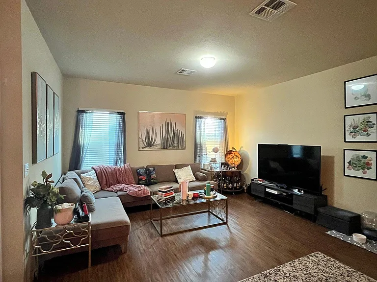 15209 Bullbrier Rd — Photo 6