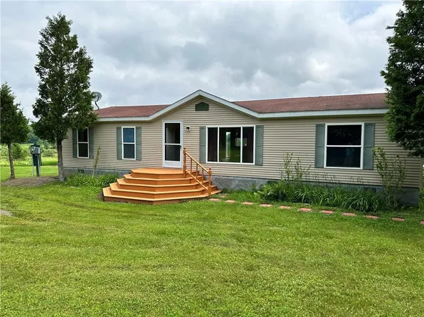 1220 County Road 18, Oxford, NY 13830