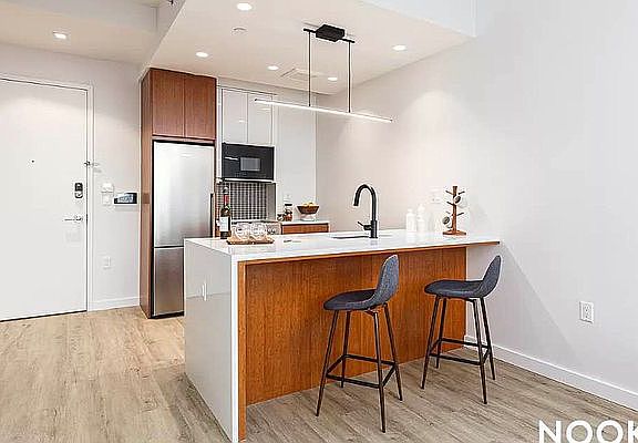 5th image of 276 Grand Concourse #3162
