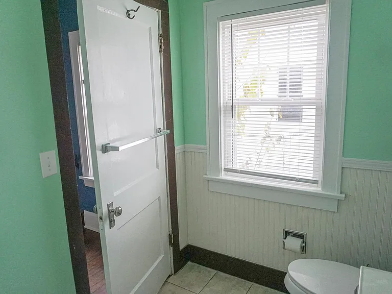 94 N Chase Ave — Photo 14