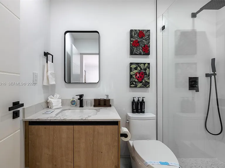 1975 Calais Dr #4 — Photo 15