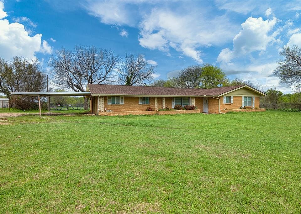 2nd image of 3024 W Highway 67