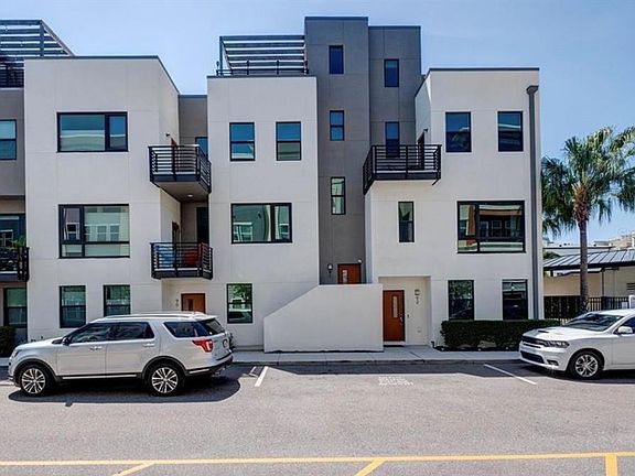 2nd image of 2511 N Grady Ave #91