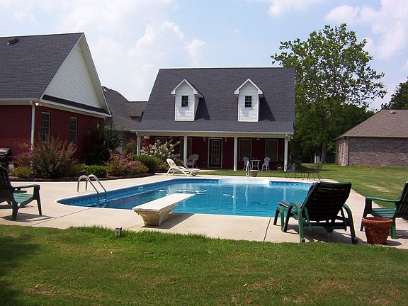 Guesthouse Beyond Pool