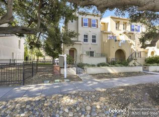 465 Chagall St, Mountain View, CA 94041