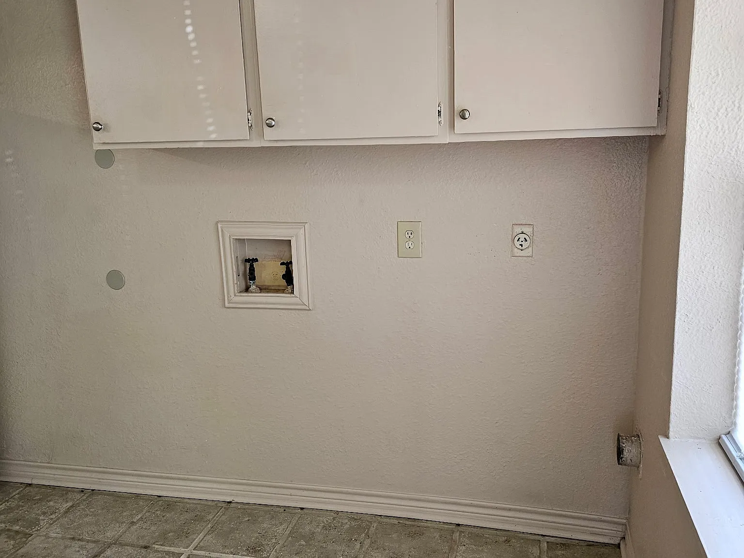 2 bed, 1000 sqft, $850 — Photo 3