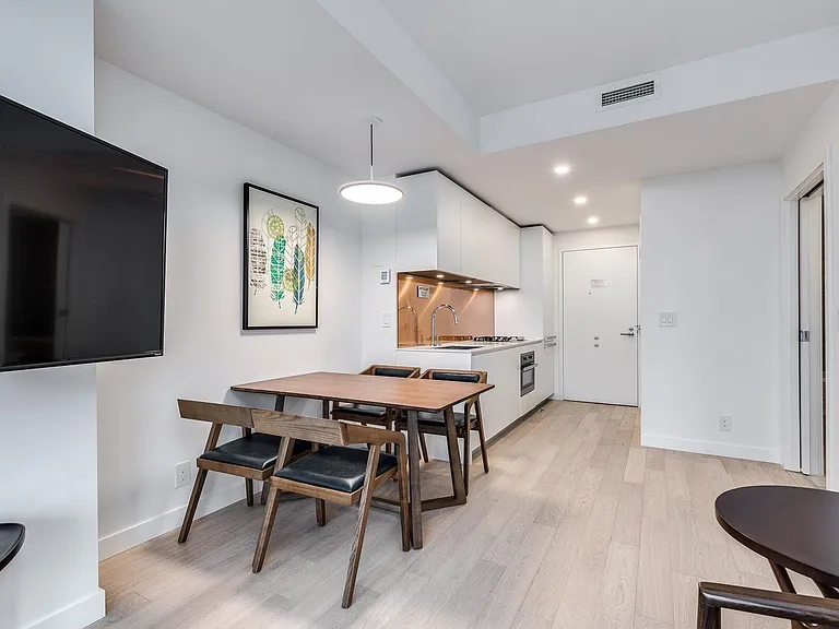 1480 Howe St #3608 — Photo 1