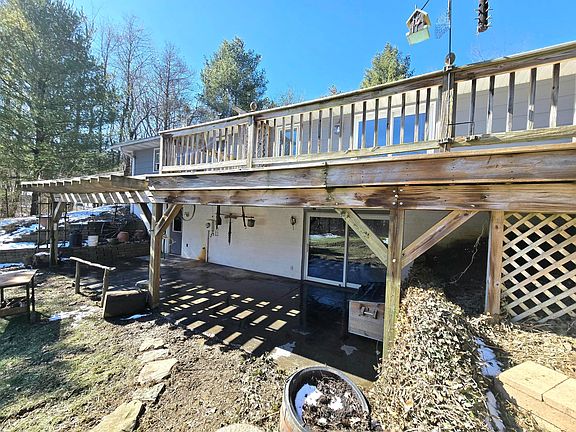 5th image of 8870 Lott Rd