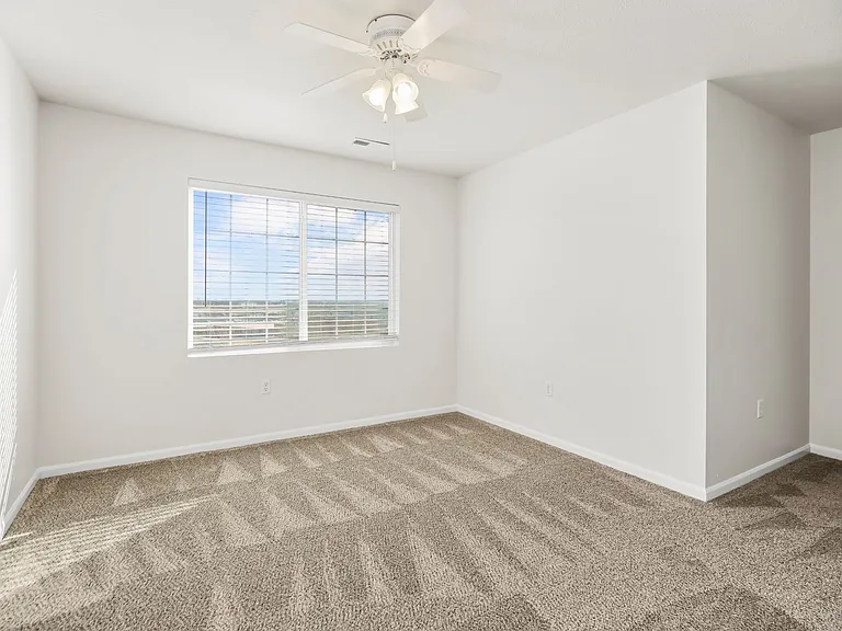 Three Bedroom - 3 Bed / 2 Bath - 1,326 Sq.Ft.