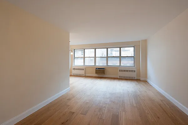 Rented by Oxford Property Group | media 2