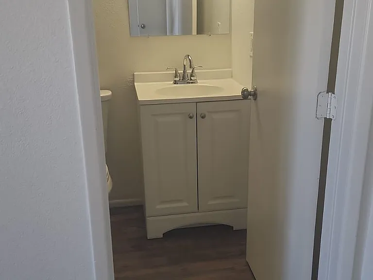 1311 N Gila St #3 — Photo 8