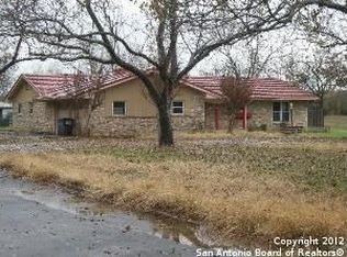 8223 N Verde Dr, San Antonio, TX 78240
