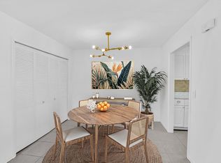 586 Azalea Ln #14, Vero Beach, FL 32963