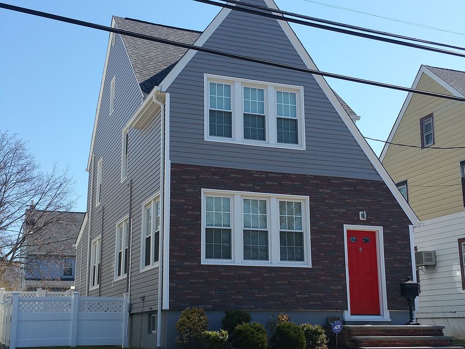 1st image of 116 Ave 228 St