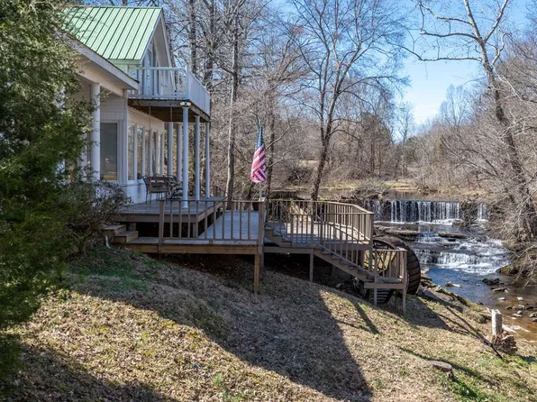 8808 California Branch Rd, Westpoint, TN 38486