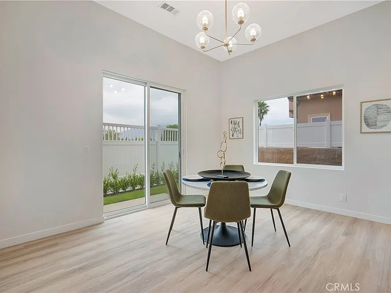 12515 Haleh Ln — Photo 18