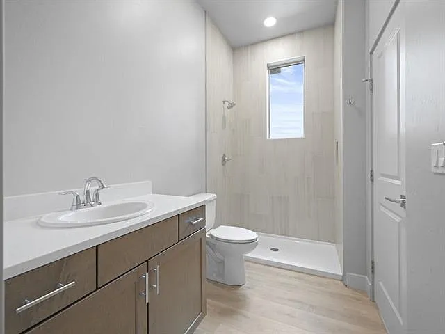 392 W Ridges Blvd #B — Photo 29