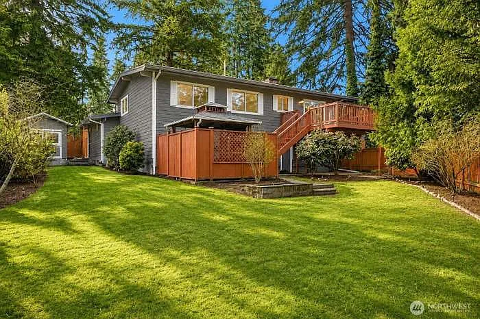 139th Pl NE — Photo 19