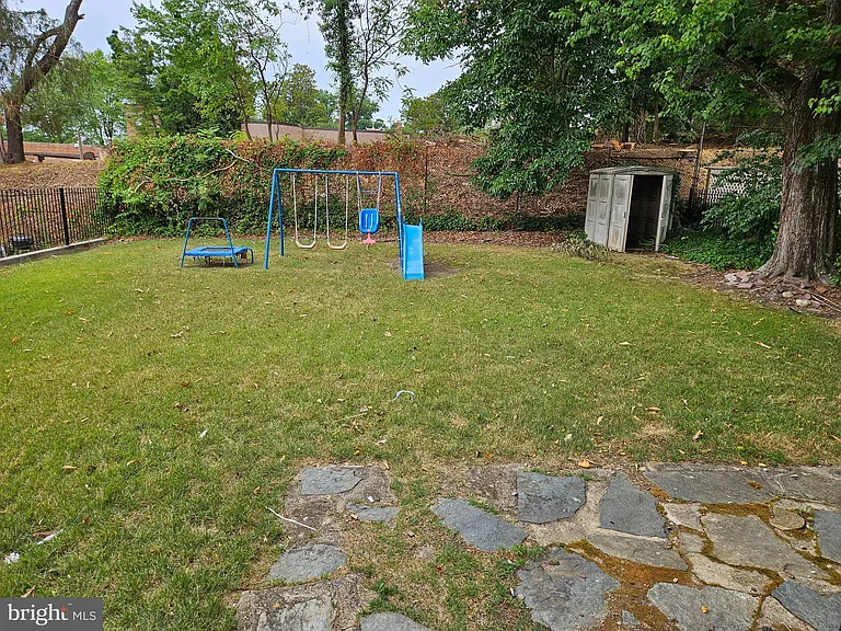 1509 Jefferson St — Photo 22