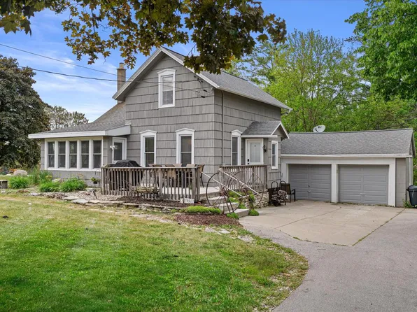 N68W29902 Hartling ROAD, Hartland, WI 53029