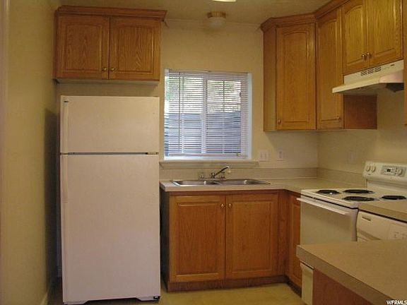 5th image of 416 N 1080 W #21