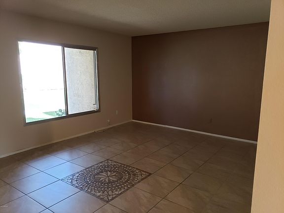 5th image of 8415 N 54th Ln