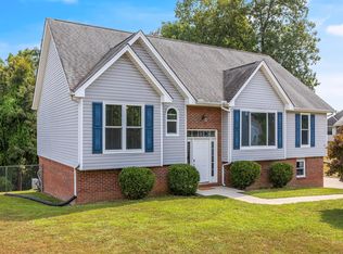 6026 Hunter Valley Rd #72, Ooltewah, TN 37363