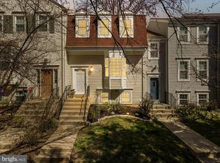 2398 Ridgehampton Ct, Reston, VA 20191