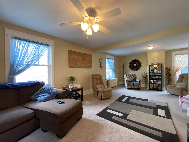 1107 W Broad St #2 — Photo 13