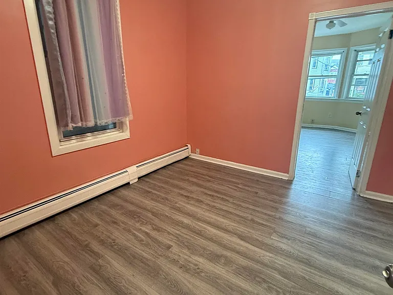 290 Ege Ave #1 — Photo 7
