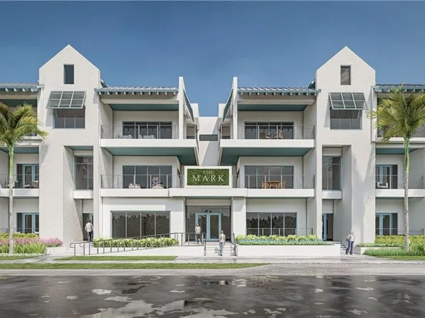 201 8th ST S #104, NAPLES, FL 34102