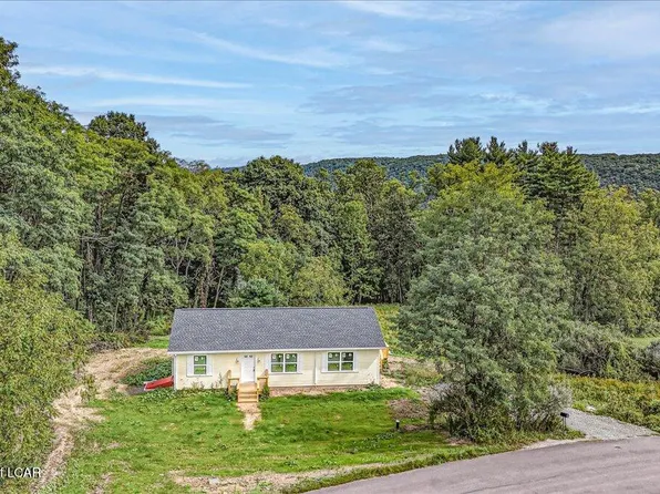 161 Walnut Ridge Dr, Mehoopany, PA 18629