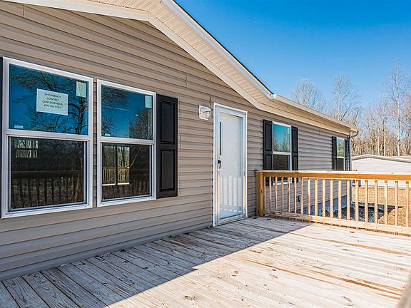 4th image of 1387 Apple Grove Rd