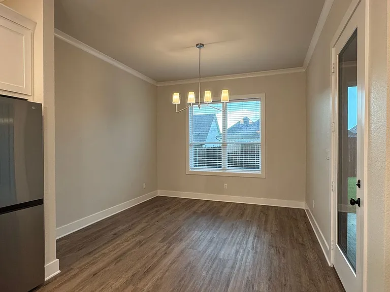 7035 Hillside Ave — Photo 19