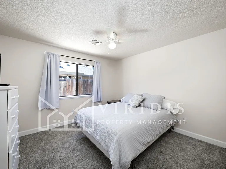 4304 Milo Ave — Photo 41