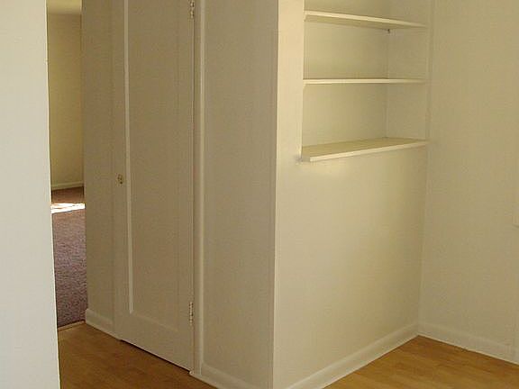 5th image of 3507 NE 64th St