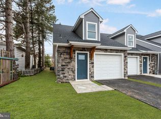 666 E Walnut St, Hanover, PA 17331