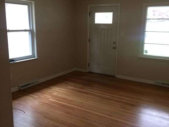 2nd image of 5519 N College Ave