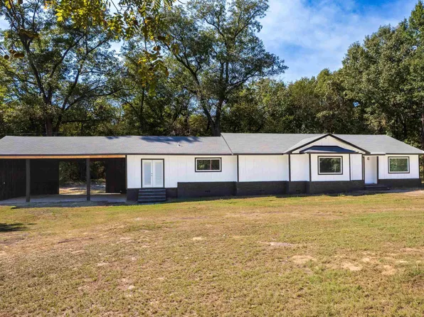 4890 County Road 4875, Pittsburg, TX 75686