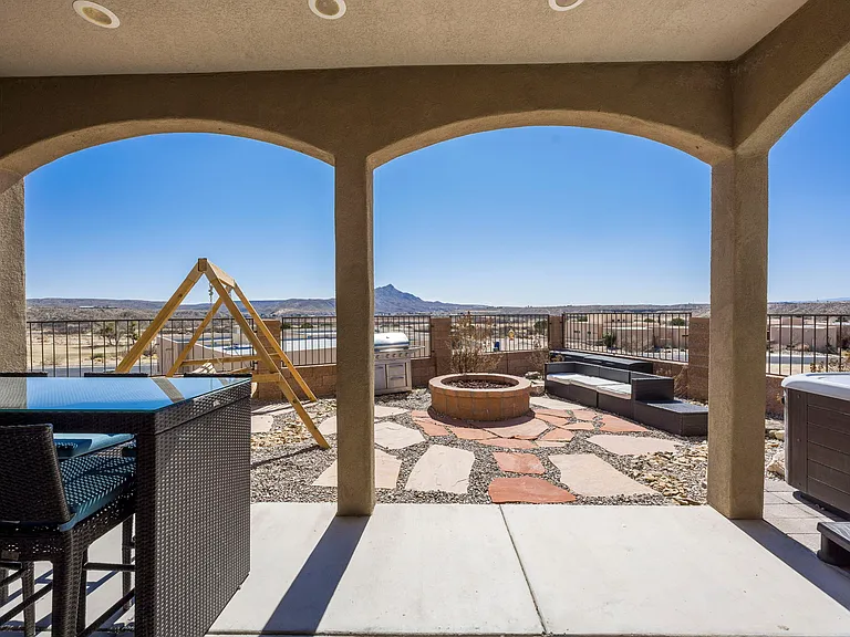 206 Tierra Verde Cir — Photo 40