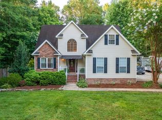 918 Olsen Ave, Signal Mountain, TN 37377